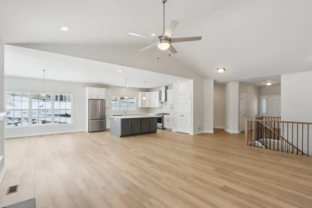 $5,000 | 1785 La Salle Street, Lake Geneva, WI 53147