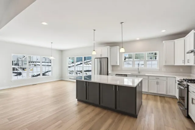 $5,000 | 1785 La Salle Street, Lake Geneva, WI 53147