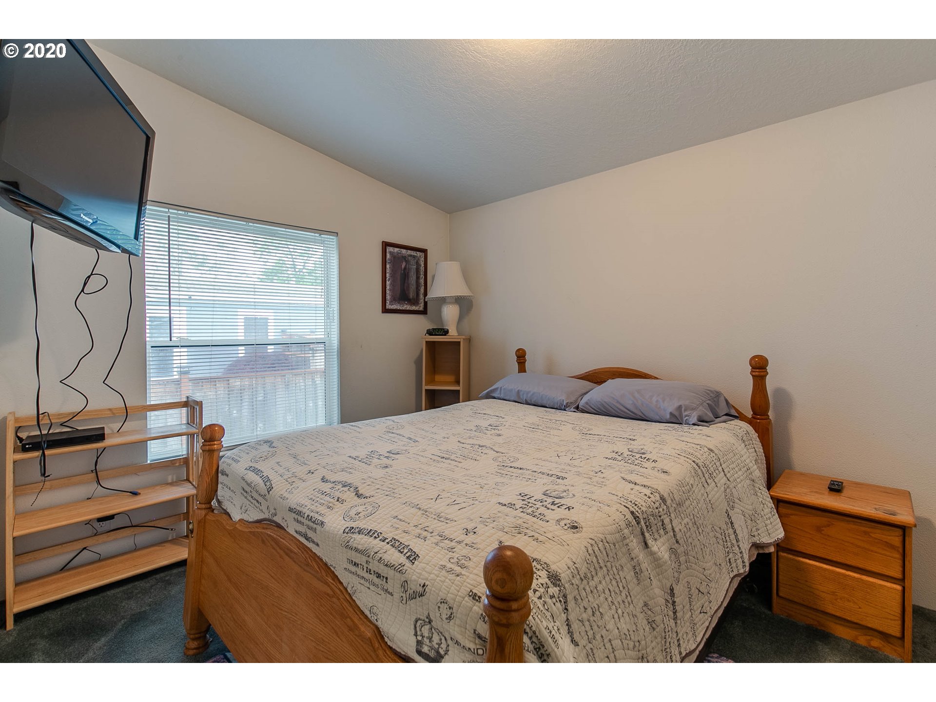 4573 Ivy Street Springfield, OR 97478 - Photo 14 of 21 Gallery Image 14