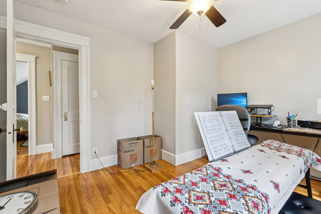 220 Olean Street Worcester, MA 01602 - Photo 19 of 39