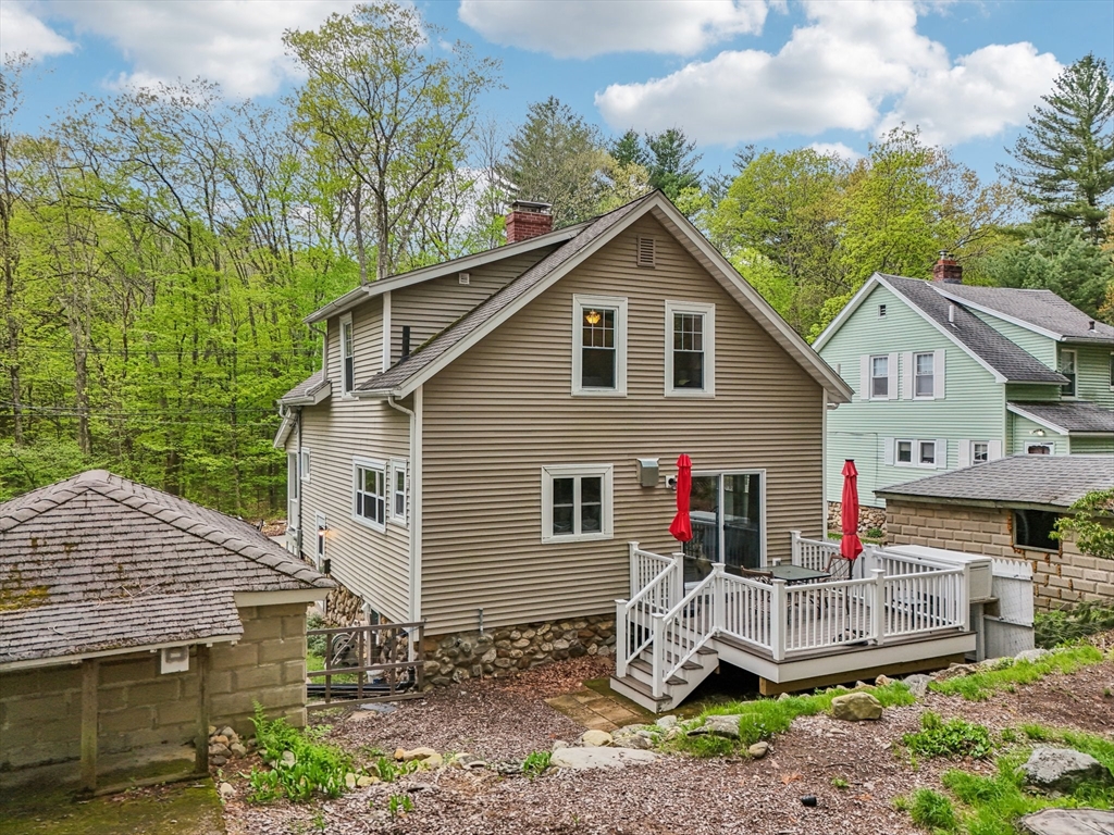 220 Olean Street Worcester, MA 01602 - Photo 29 of 39