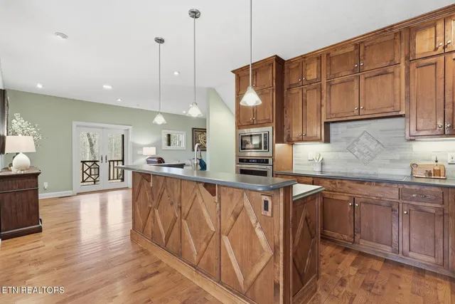 $849,900 | 2227 Paint Rock Ferry Road, Kingston, TN 37763