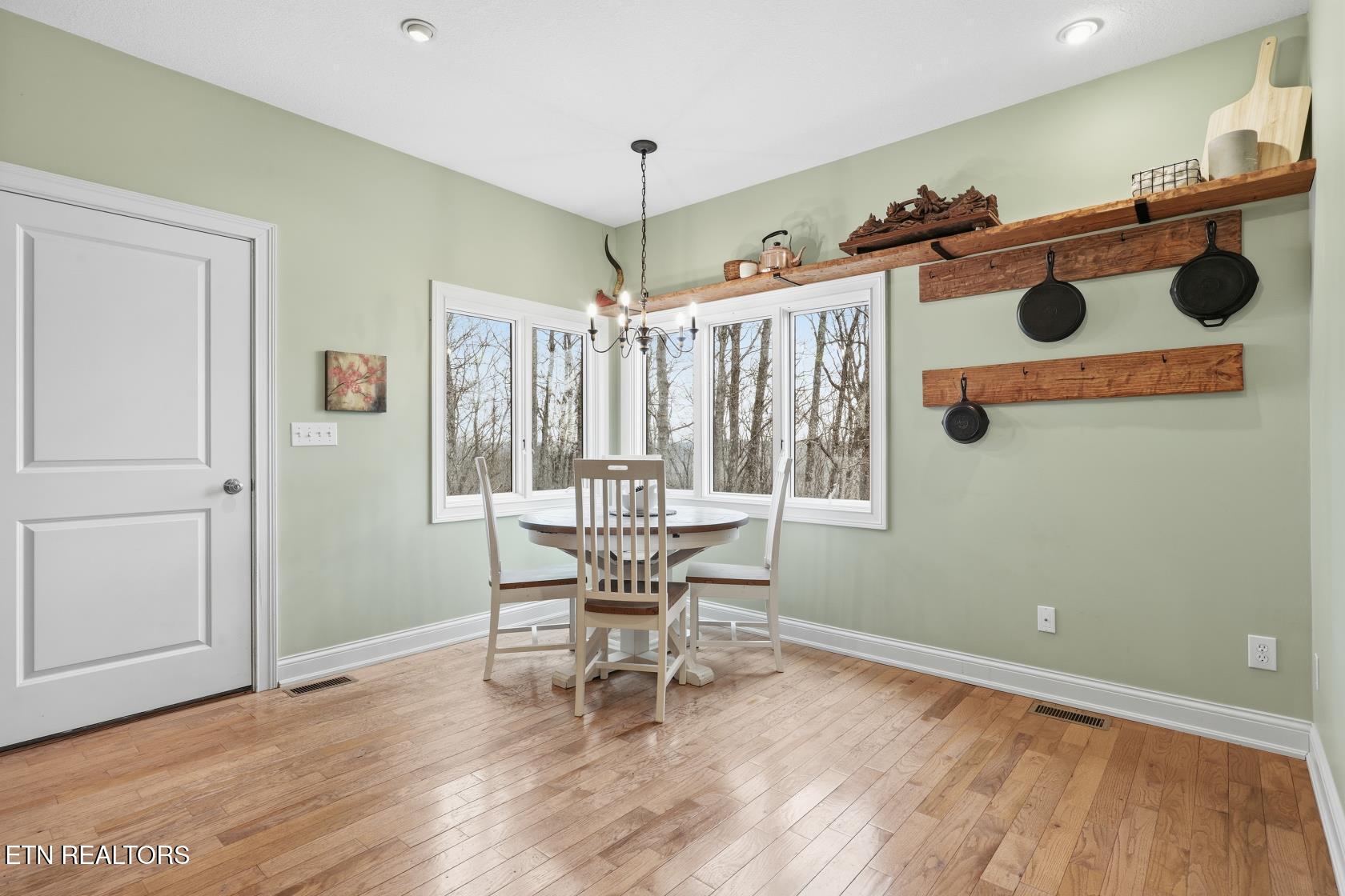 2227 Paint Rock Ferry Road Kingston, TN 37763 - Photo 9 of 28 Breakfast Nook