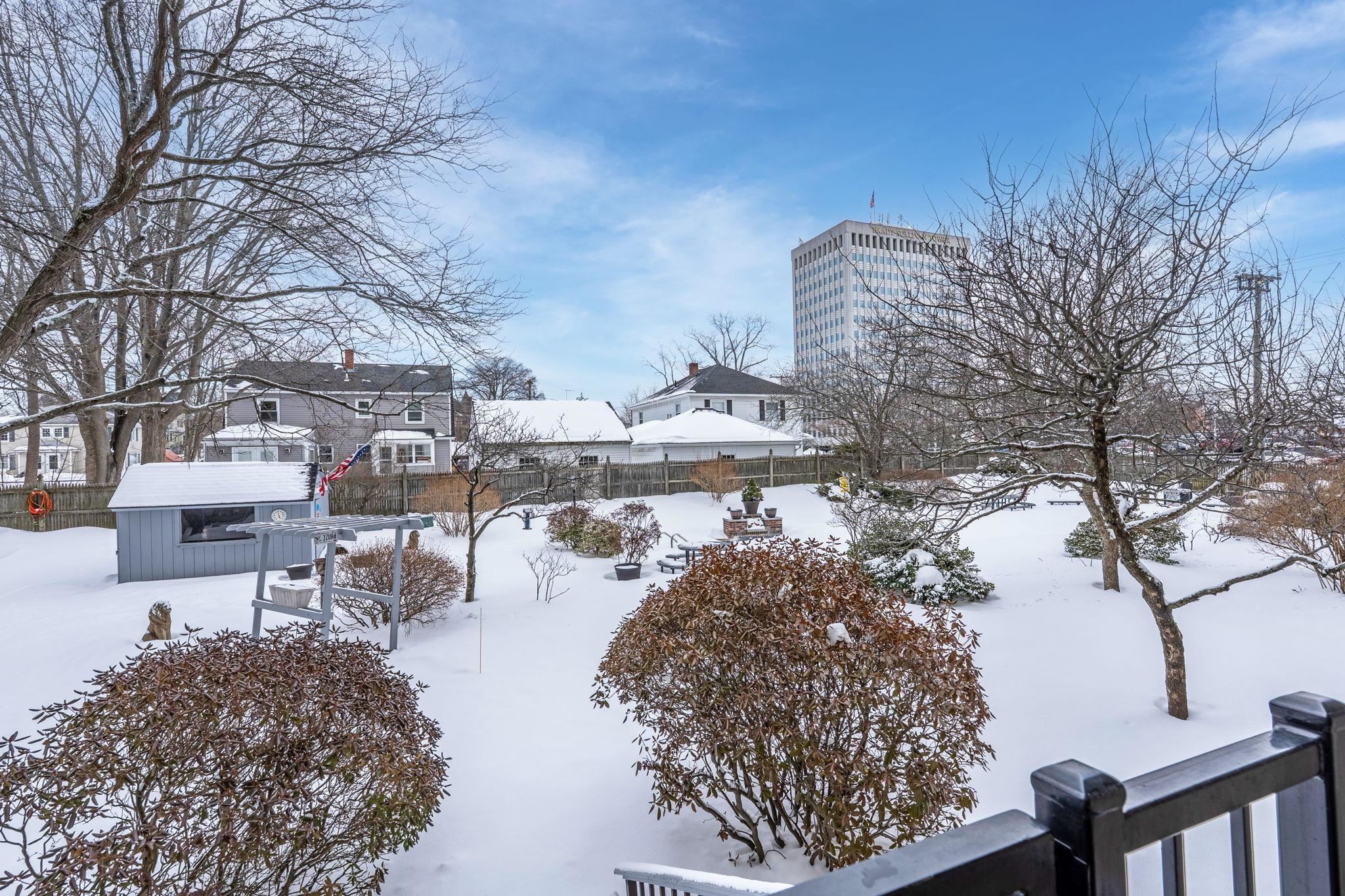 55 River Road, Unit 9C Manchester, NH 03104 - Photo 23 of 32