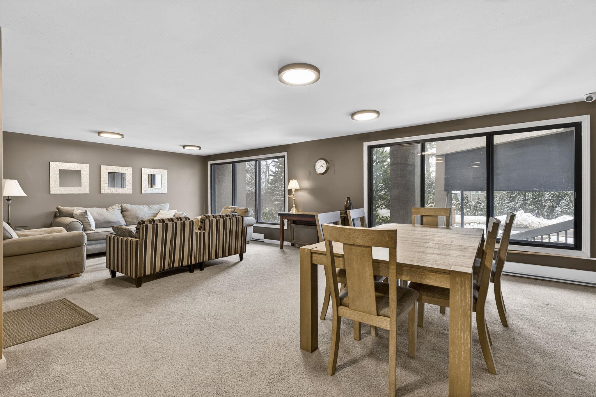 55 River Road, Unit 9C Manchester, NH 03104 - Photo 24 of 32