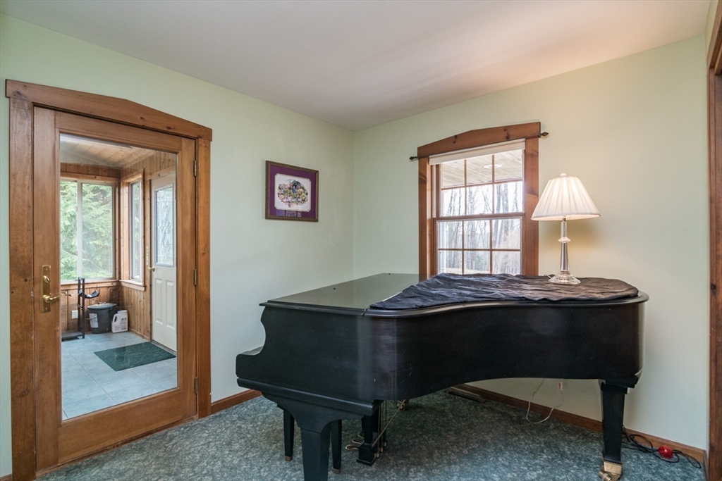 72 Randall Road Montague, MA 01351 - Photo 16 of 41