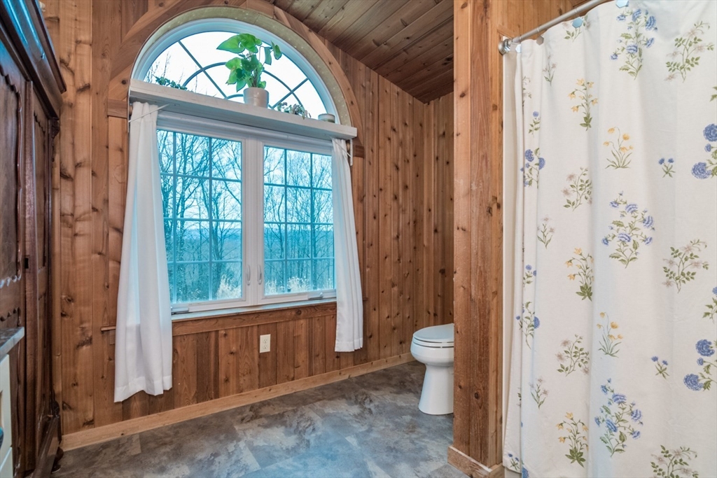 72 Randall Road Montague, MA 01351 - Photo 24 of 41