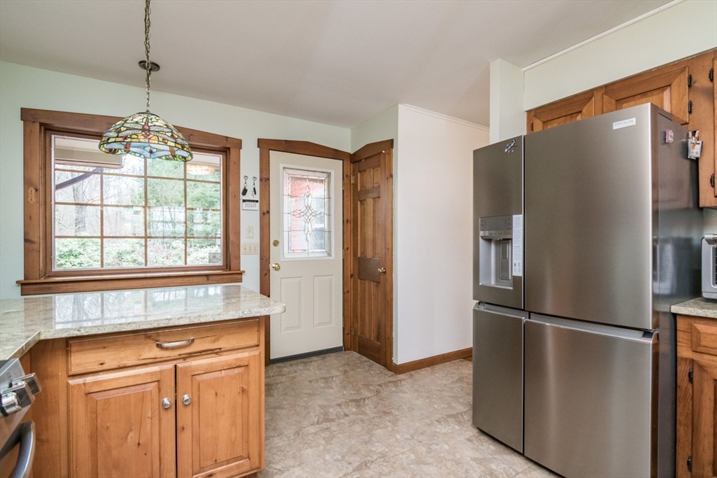 72 Randall Road Montague, MA 01351 - Photo 7 of 41