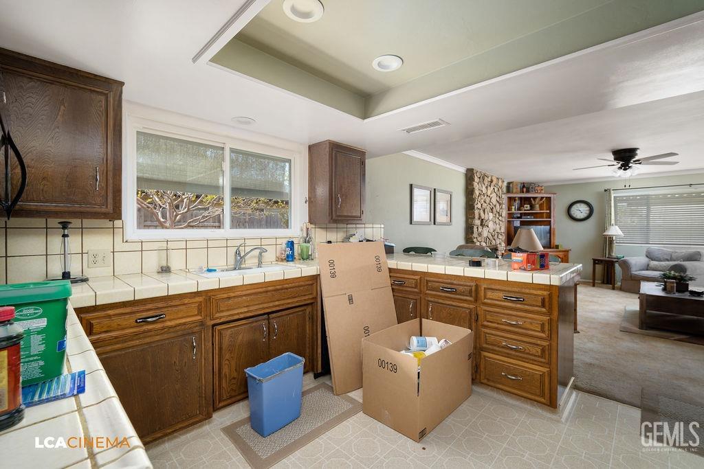 Undisclosed Address Bakersfield, CA 93308 - Photo 8 of 27