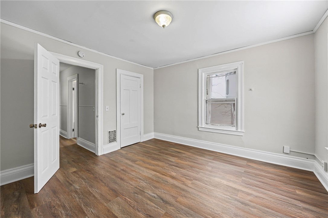 459 Parsells Avenue Rochester, NY 14609 - Photo 11 of 29