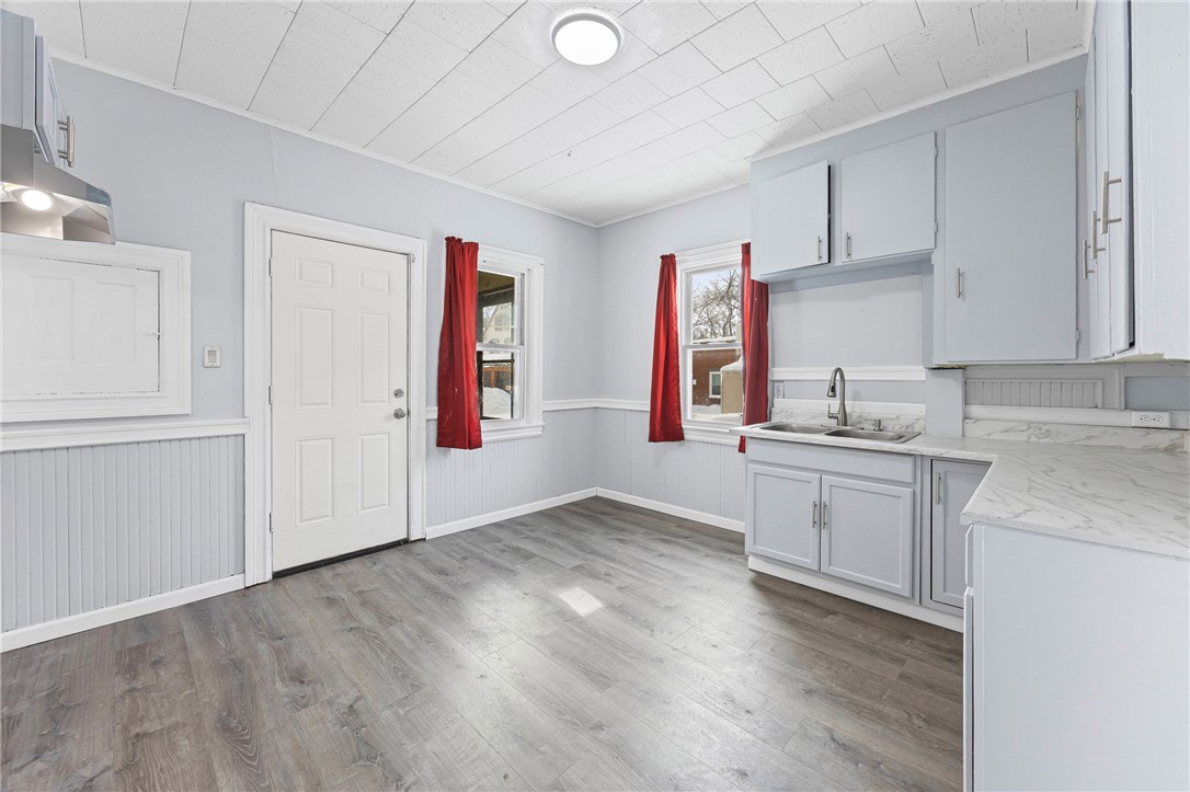 459 Parsells Avenue Rochester, NY 14609 - Photo 18 of 29