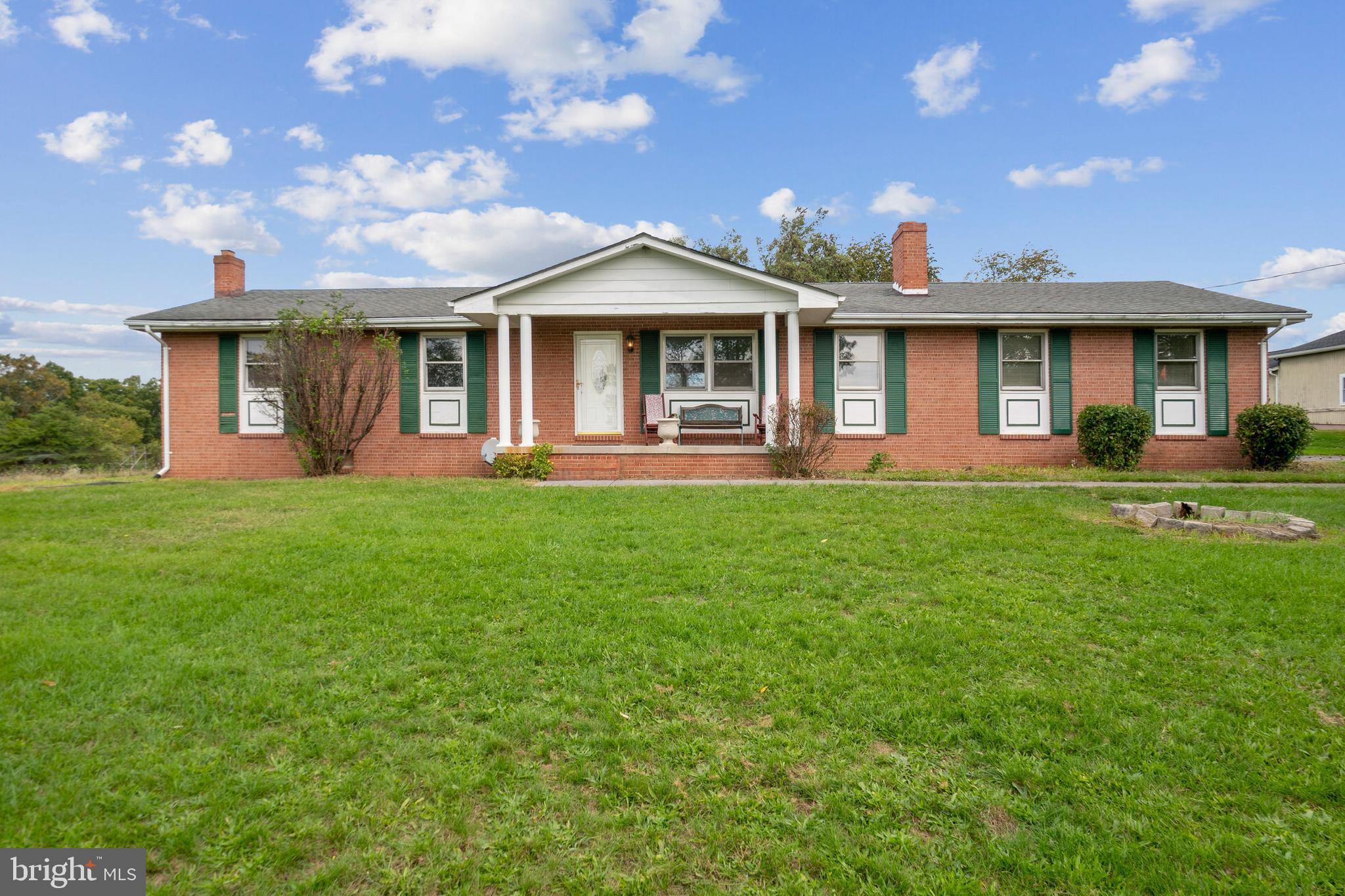 320 Red Oak Road Cross Junction, VA 22625 - Photo 2 of 52