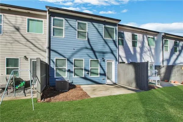 $2,050 | 102 Jaxton Street, Hoschton, GA 30548