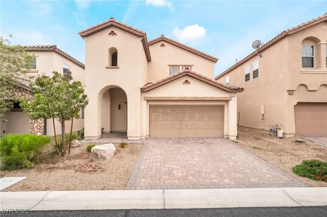 $2,200 | 436 White Heart Road, Las Vegas, NV 89148