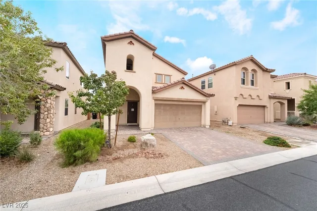 $2,200 | 436 White Heart Road, Las Vegas, NV 89148