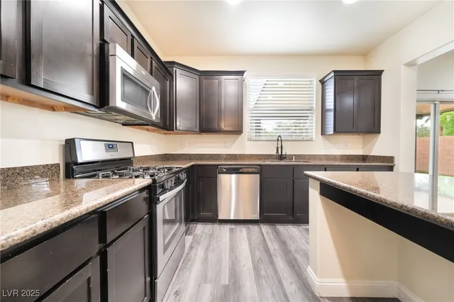 $2,200 | 436 White Heart Road, Las Vegas, NV 89148