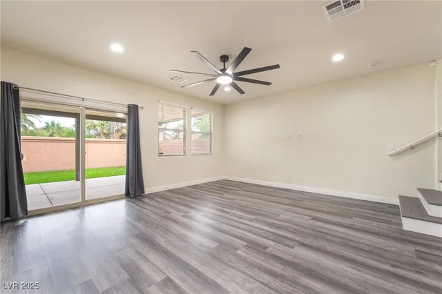 $2,200 | 436 White Heart Road, Las Vegas, NV 89148
