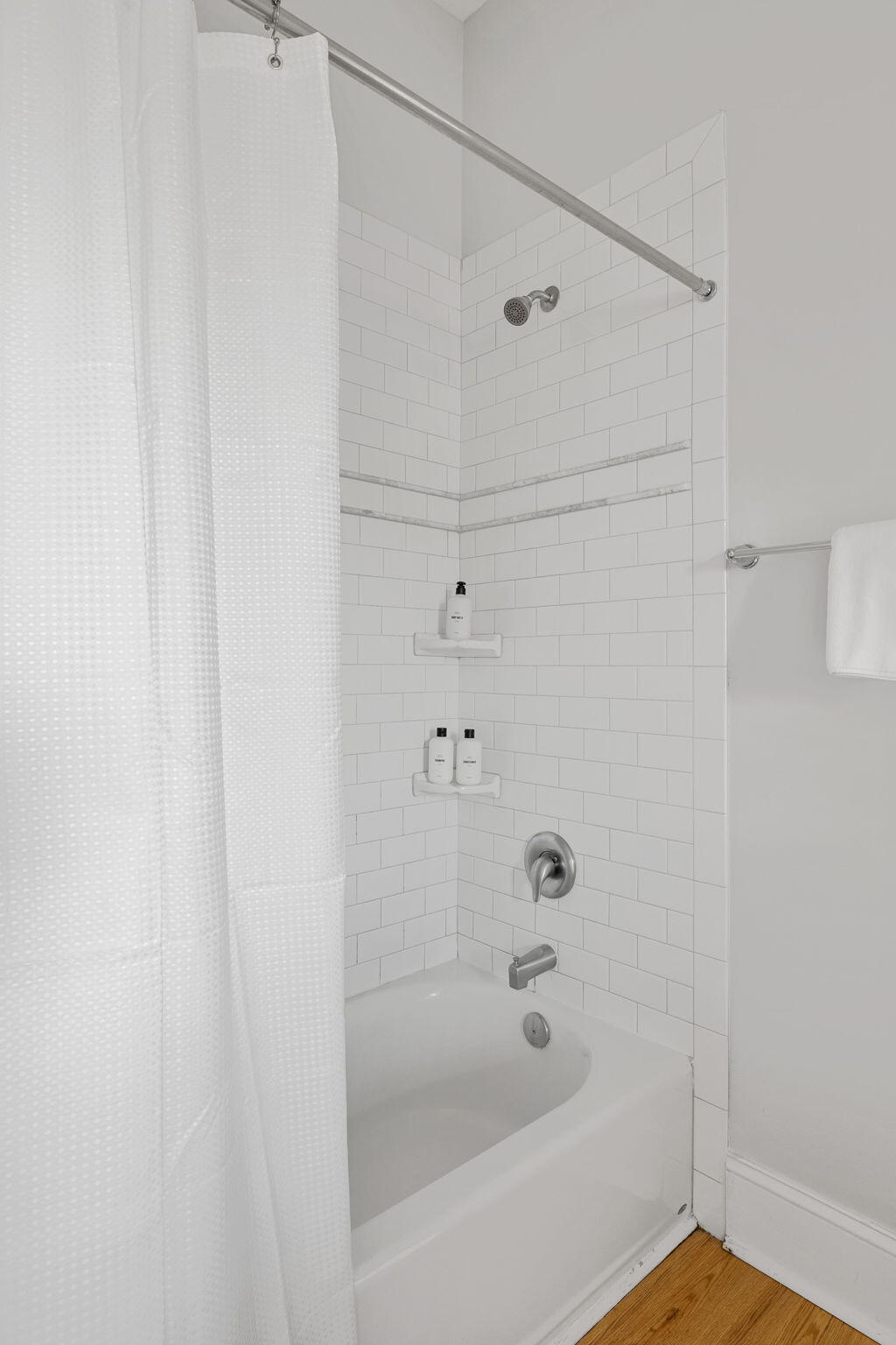 162 Spring Street, Unit E Charleston, SC 29403 - Photo 19 of 26
