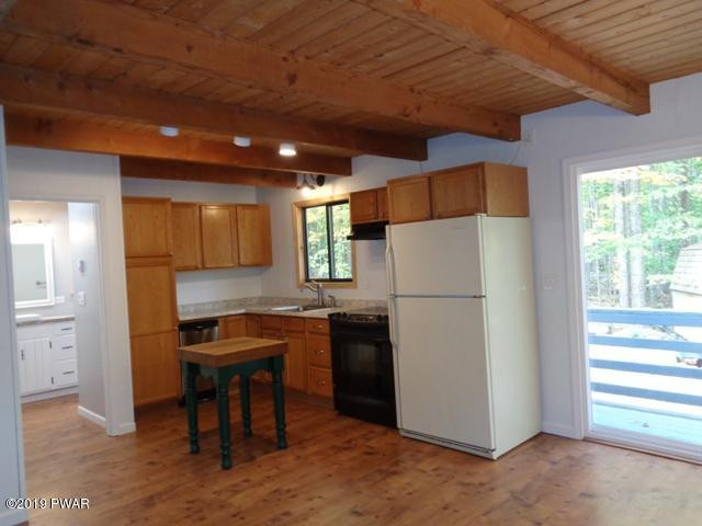 195 Fawn Road Lake Ariel, PA 18436 - Photo 16 of 37