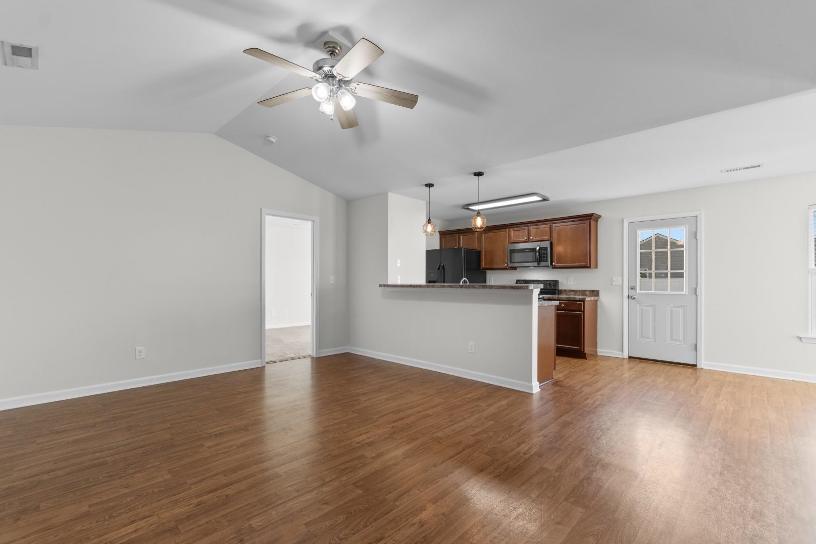 813 Benchmade Road Conway, SC 29527 - Photo 7 of 40