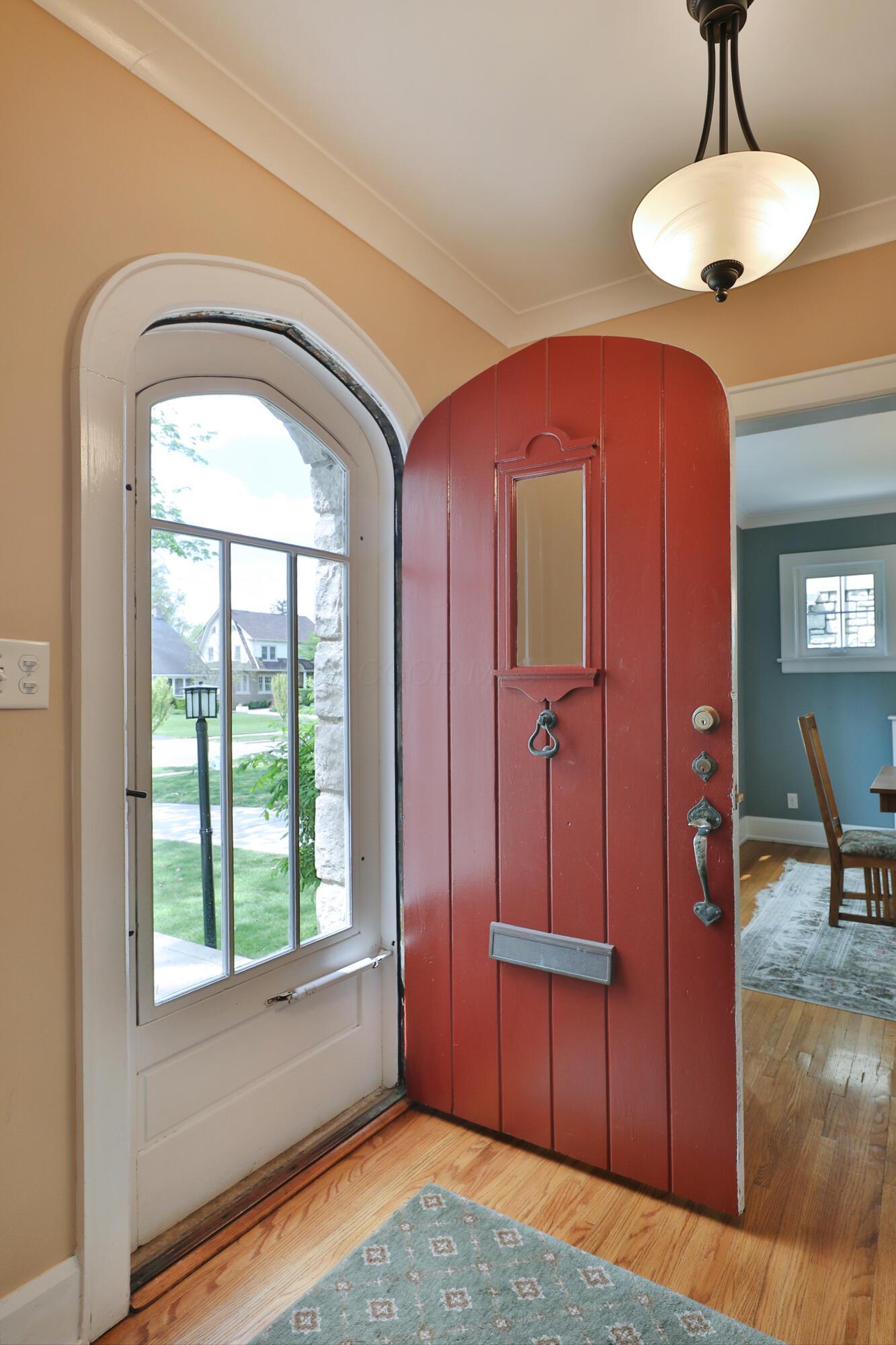 66 South Cassingham Road Bexley, OH 43209 - Photo 5 of 85 Front Door