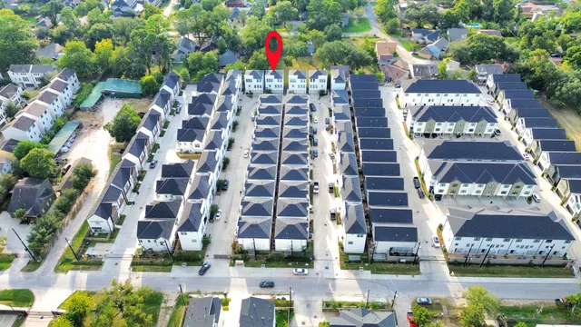 a house view with a outdoor space