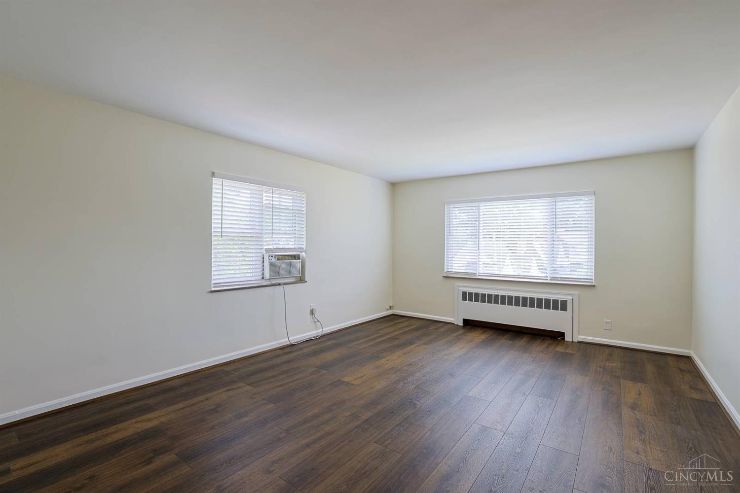 3470 Brotherton Road Cincinnati, OH 45209 - Photo 7 of 42