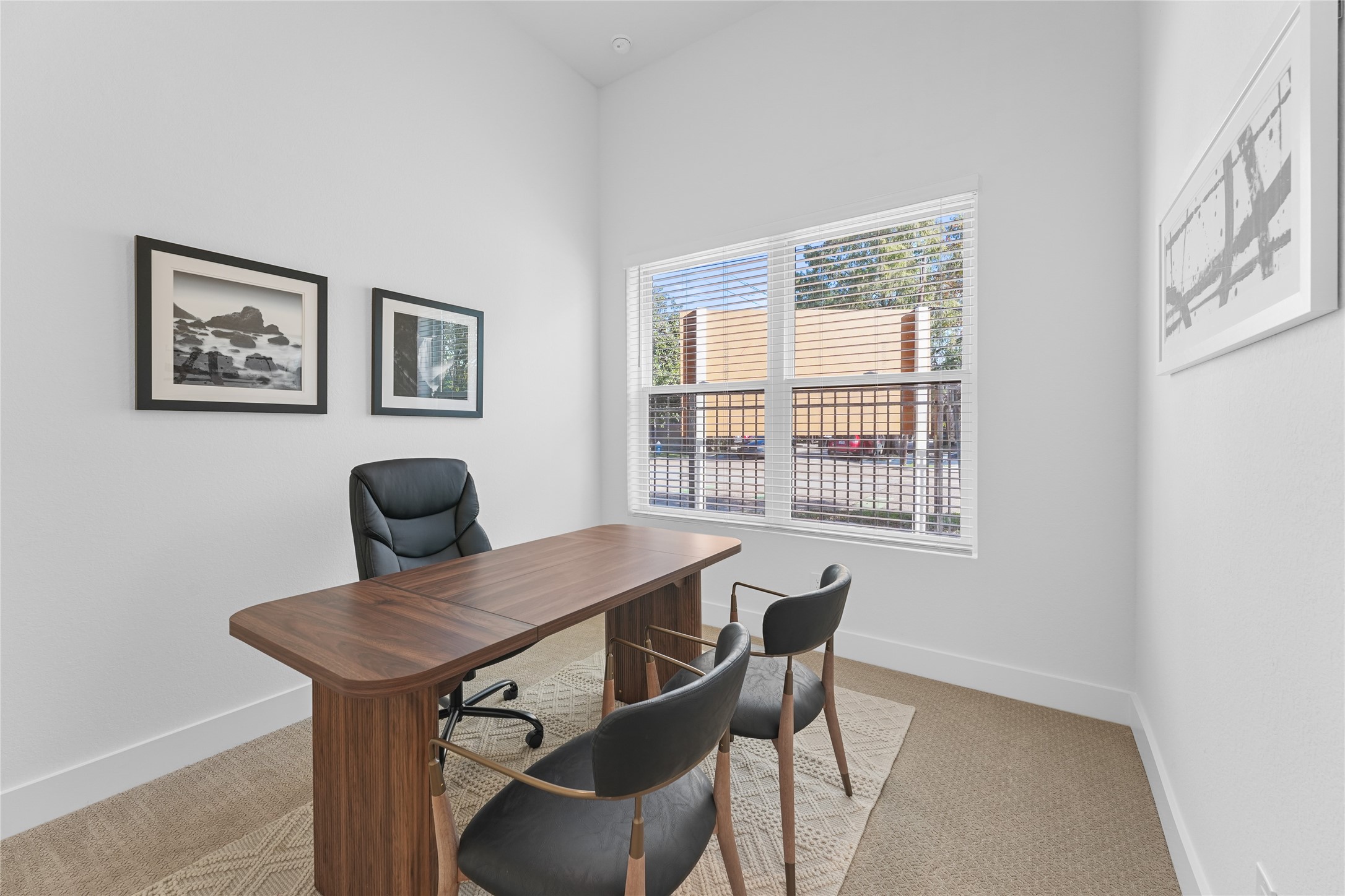 1503 Vermont Street, Unit A Houston, TX 77006 - Photo 21 of 38 a view of a dining room with furniture and window