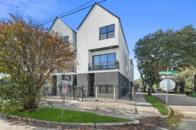 $877,000 | 1503 Vermont Street, Unit A, Houston, TX 77006