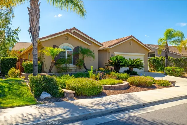 $690,000 | 39483 Almaden Circle, Murrieta, CA 92563