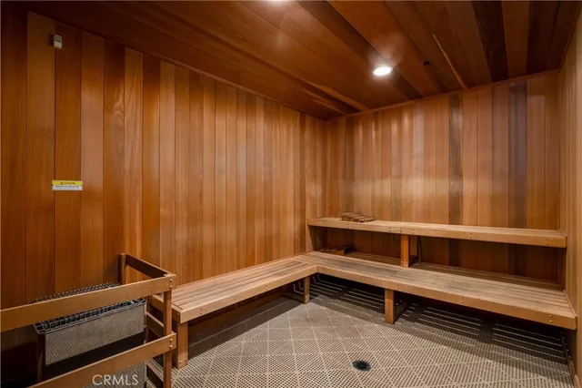 $690,000 | 39483 Almaden Circle, Murrieta, CA 92563