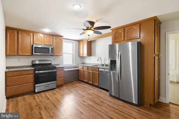 $3,200 | 146 West 1st Avenue, Conshohocken, PA 19428