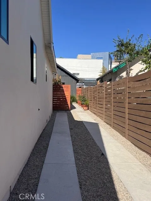 869 East Howard Street Pasadena, CA 91101 - Photo 6 of 13 a view of balcony