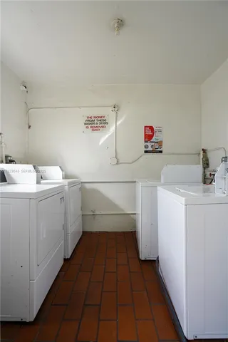 $2,490 | 1940 Biarritz Drive, Unit 16, Miami Beach, FL 33141