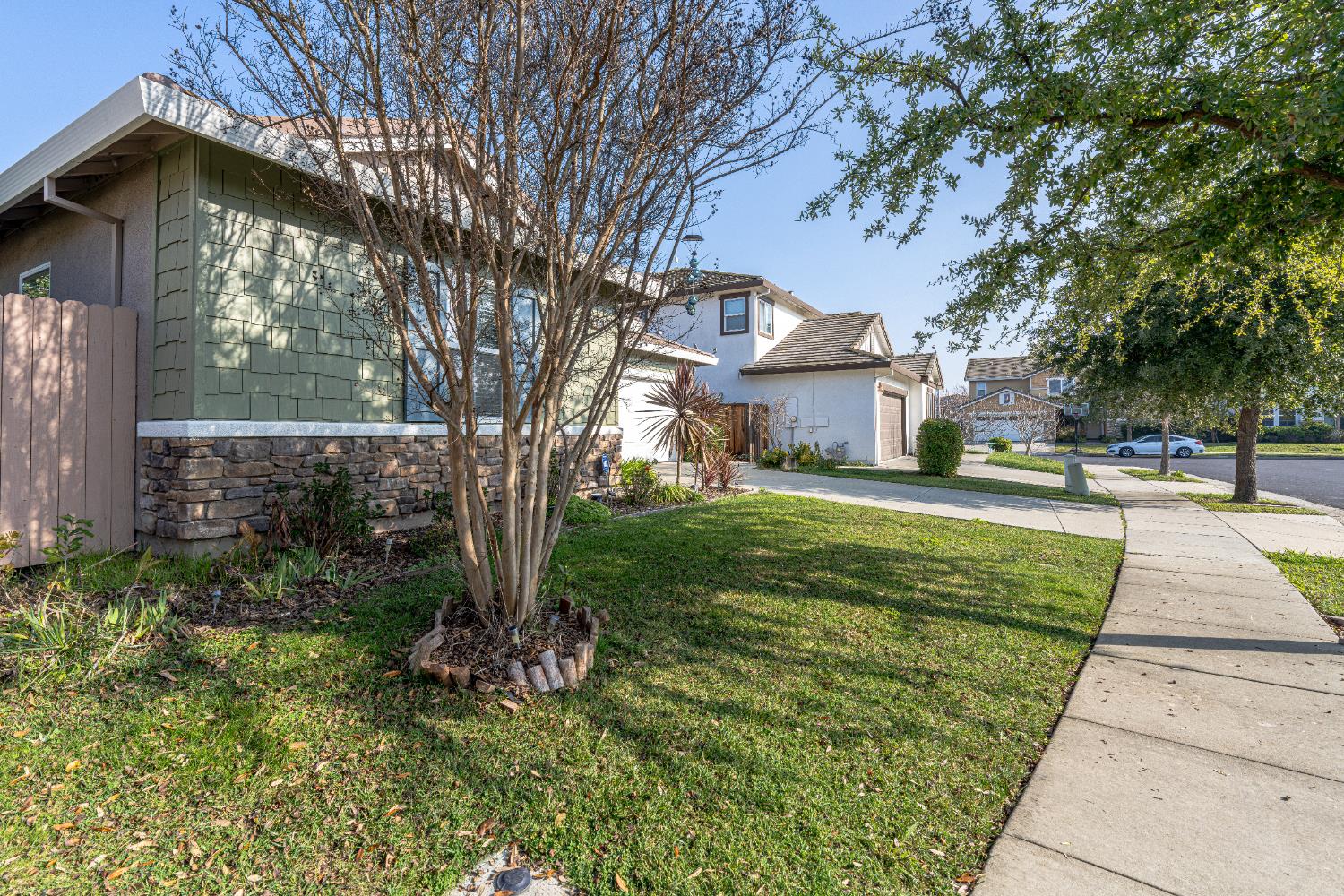 3710 Huntington Road West Sacramento, CA 95691 - Photo 3 of 46 a front view of a house with a yard