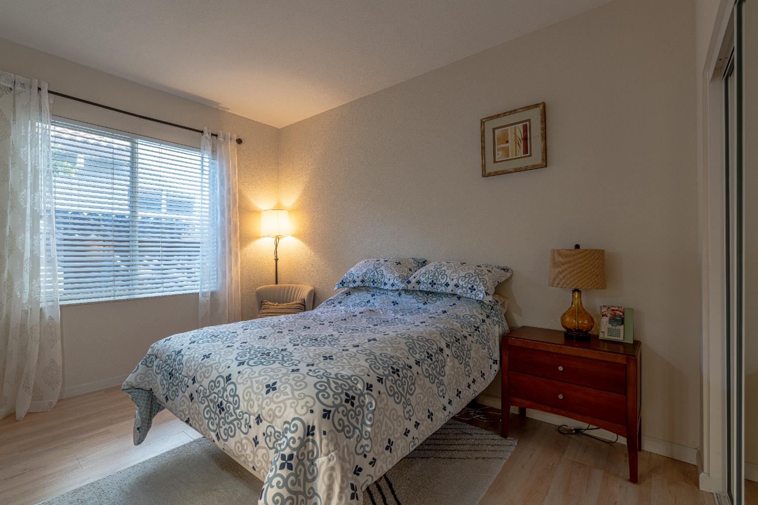 3710 Huntington Road West Sacramento, CA 95691 - Photo 33 of 46 a bedroom with a bed and a window