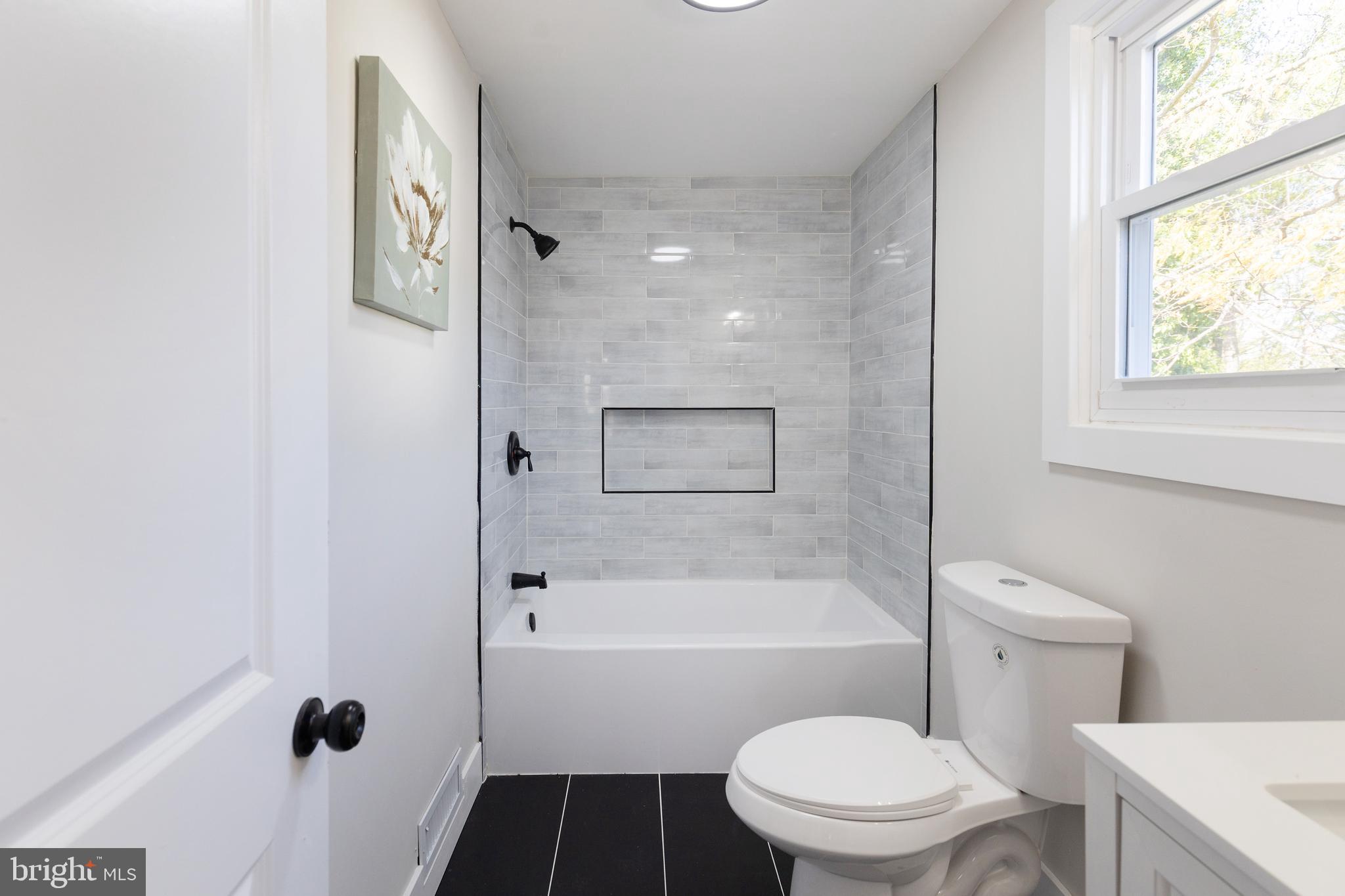 127 Parkview Road Stratford, NJ 08084 - Photo 25 of 41