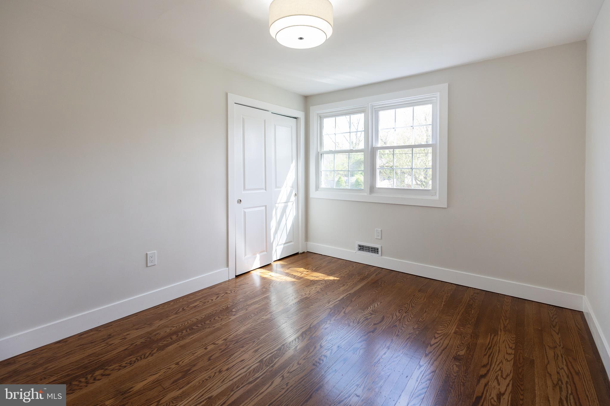 127 Parkview Road Stratford, NJ 08084 - Photo 29 of 41