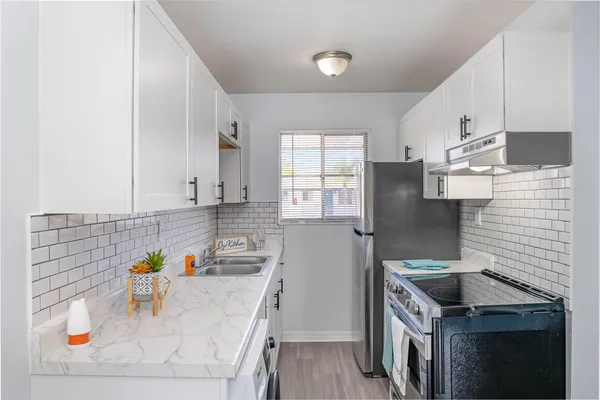 $1,275 | 115 Seminole Avenue West, Unit 212, Melbourne, FL 32901