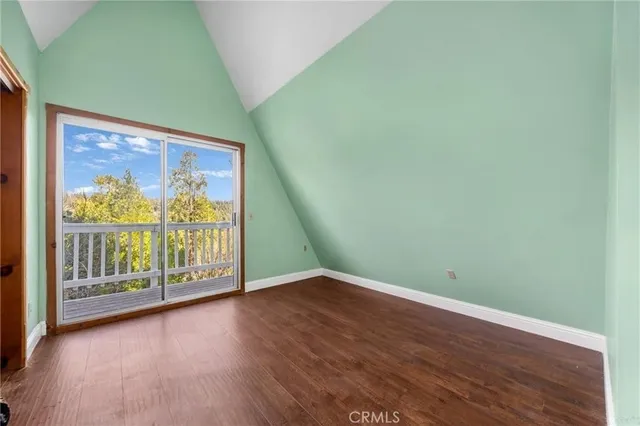 $1,500 | 23884 Bowl Road, Crestline, CA 92325