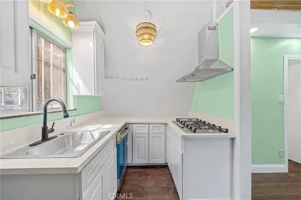 $1,500 | 23884 Bowl Road, Crestline, CA 92325