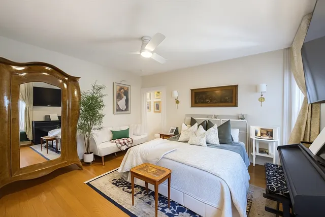 $2,100 | 456 Medford Street, Unit 4, Somerville, MA 02145