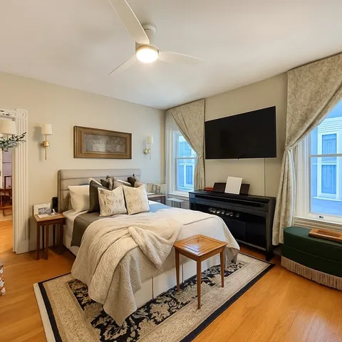 $2,100 | 456 Medford Street, Unit 4, Somerville, MA 02145