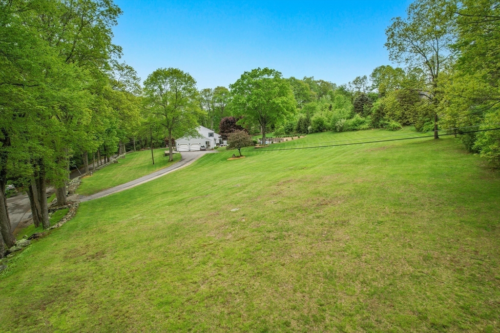 217 Chamberlain Hill Road Barre, MA 01005 - Photo 8 of 31