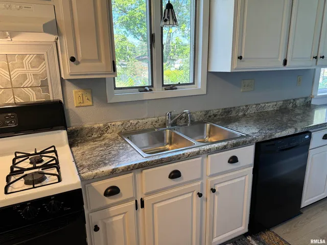 $122,000 | 526 East Main Street, Havana, IL 62644