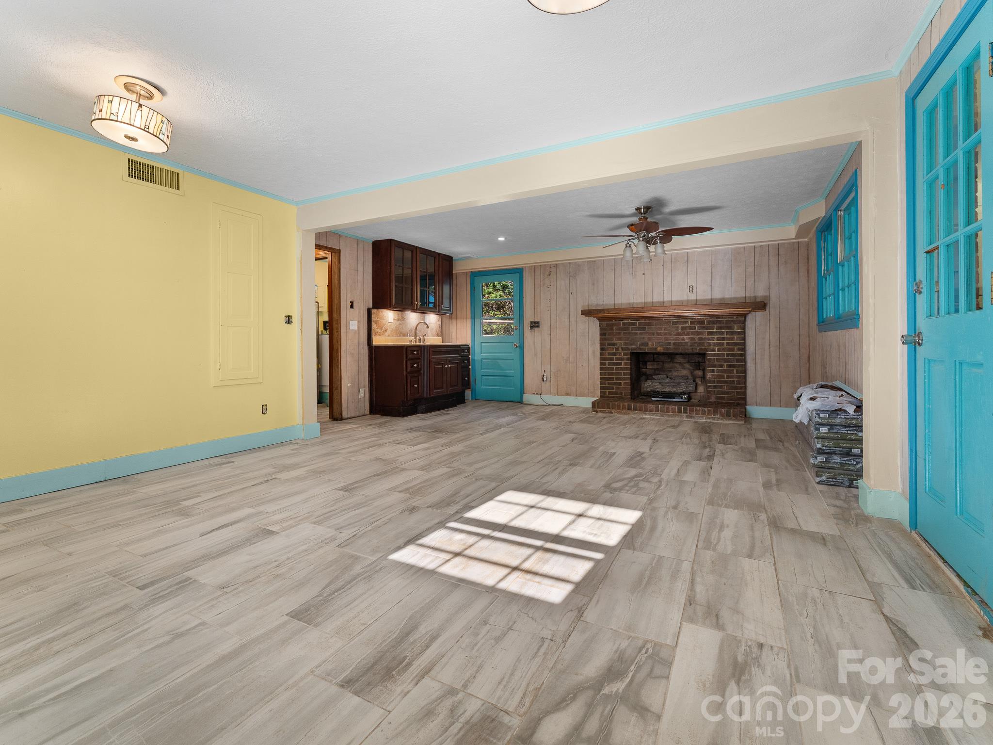 87 Underhill Road Hendersonville, NC 28792 - Photo 29 of 48 Gallery Image 29