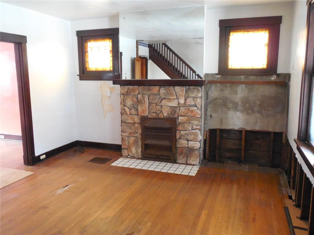206 Rustic Avenue Pittsburgh, PA 15210 - Photo 7 of 12 Gallery Image 7