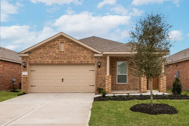 $338,900 | 1130 Campside Drive, Beasley, TX 77417