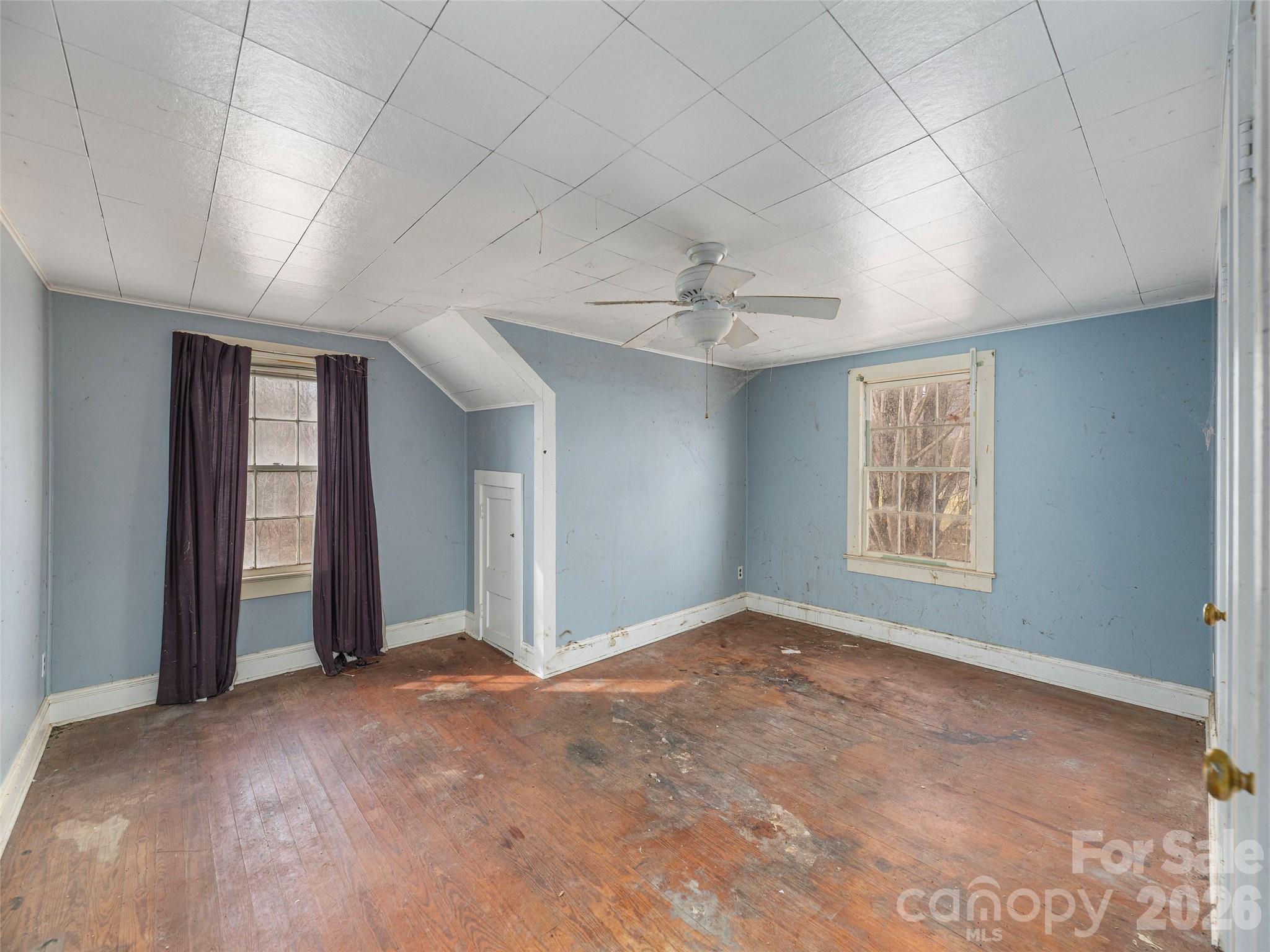 92 Mauney Cove Road Waynesville, NC 28786 - Photo 11 of 17 Gallery Image 11