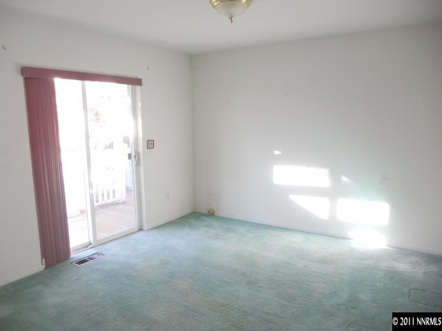 3215 Kingsview Court Reno, NV 89512 - Photo 8 of 13 Photo 8